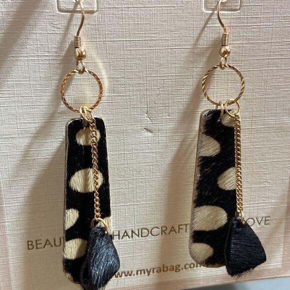 Genuine bouncy earrings‎ - Picture 2 of 2